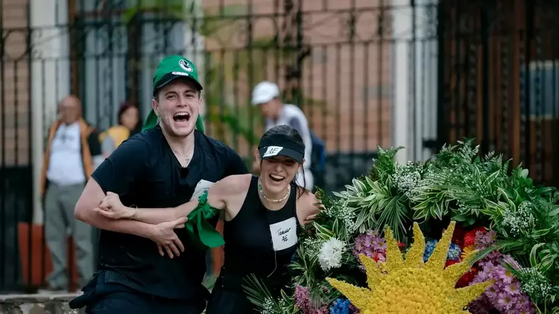 alexia si aris eram america express