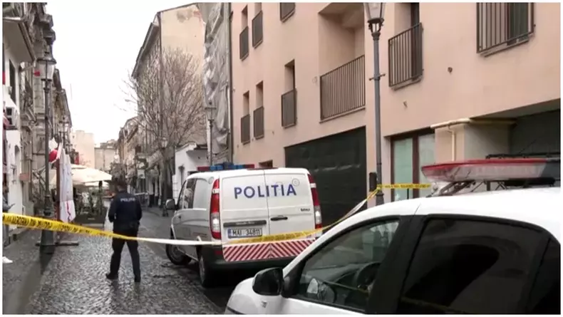 atacat-tanara-centrul-vechi-liberi-politie