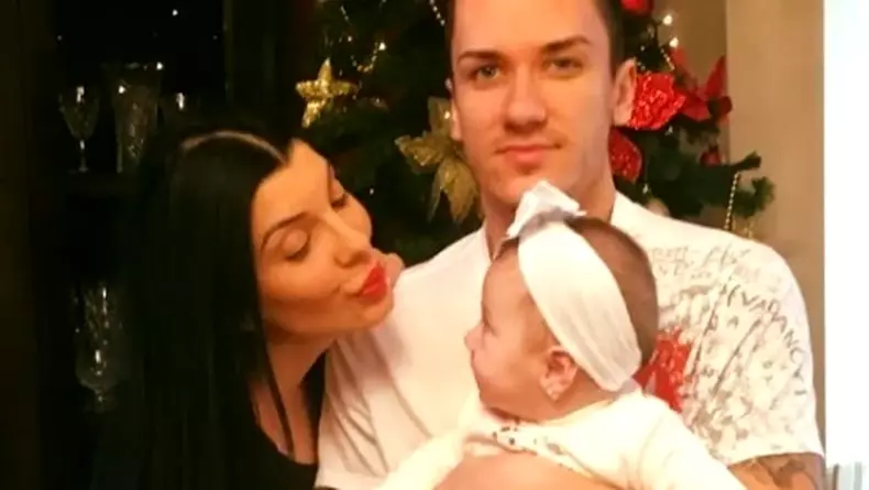 https___www.cancan.ro_wp-content_uploads_2017_01_16480553_3-andreea-tonciu2