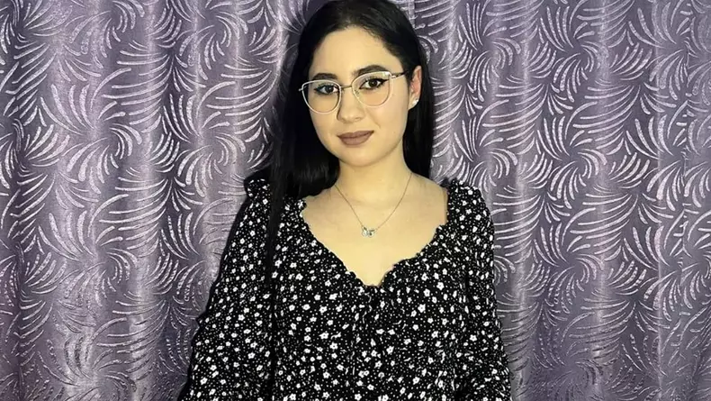 https___www.cancan.ro_wp-content_uploads_2023_08_Alina-