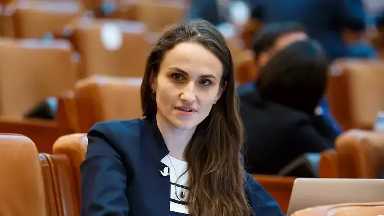 oana-toiu-usr-2-1