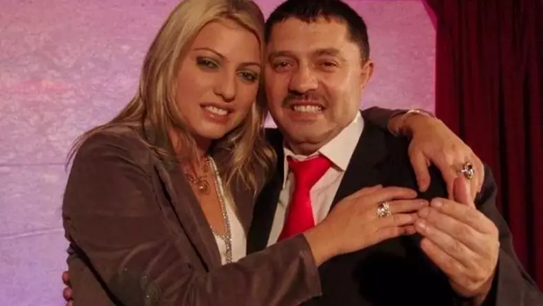 https___www.cancan.ro_wp-content_uploads_2013_11_14990206_2-61411801