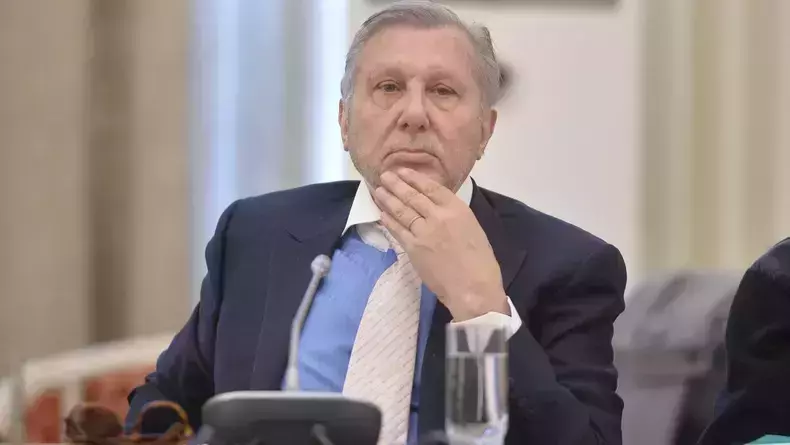 ilie-nastase-revoltat-decizie-cna-interzicere-vedete-reclame-jocuri-noroc-e1751021402322-1