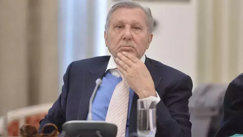 ilie-nastase-revoltat-decizie-cna-interzicere-vedete-reclame-jocuri-noroc-e1751021402322