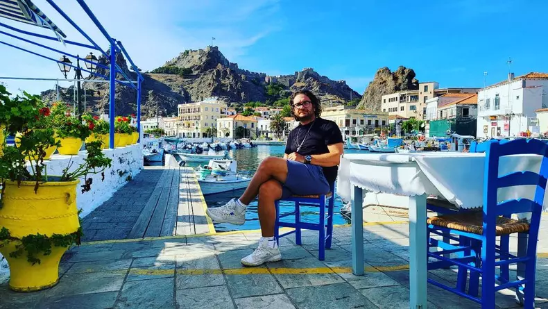 Florin-Dumitrescu-amanunte-noi-despre-„Chefi-fara-limite-si-echipa-sa-„albastra-pestrita-4