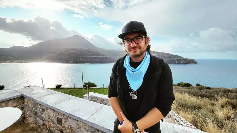 Florin-Dumitrescu-amanunte-noi-despre-„Chefi-fara-limite-si-echipa-sa-„albastra-pestrita-5