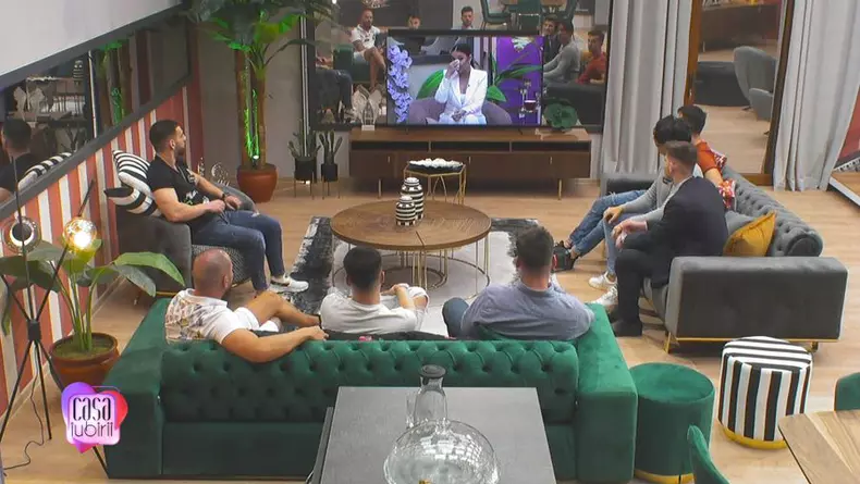 De-ce-a-izbucnit-Andreea-Mantea-in-lacrimi-in-platoul-„Casa-iubirii-2