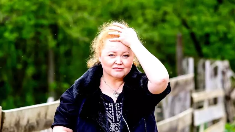 Narcisa Suciu, în pericol de moarte. Ce a făcut-o să ceară ajutorul medicilor