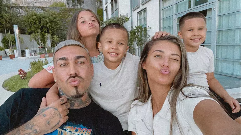 Antonia, Alex Velea, Maya, Dominic și Akim