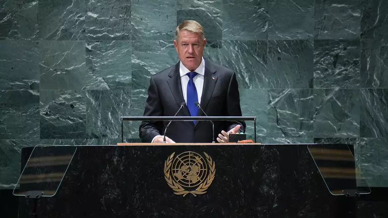 iohannis-5-in-america-1