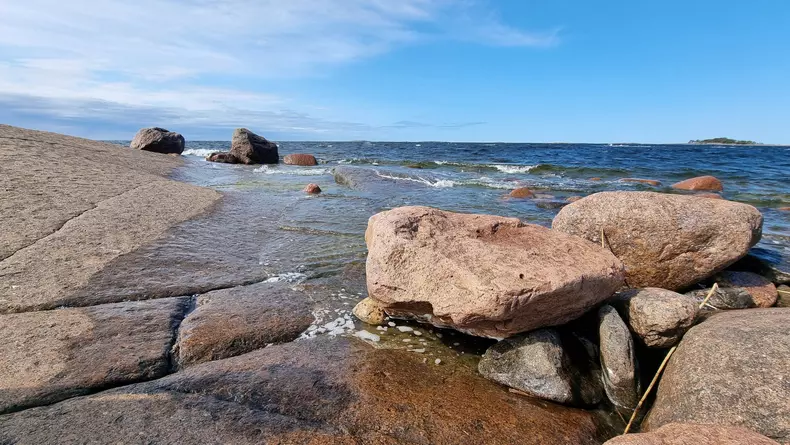 Trekking,The,Trails,On,Ulko-tammio,Island,In,Finland