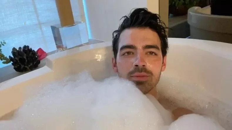 Daily Instagram Posts