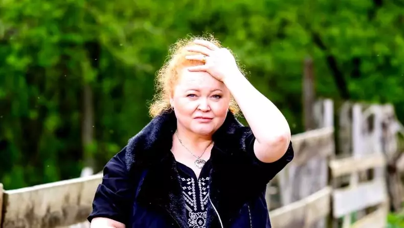 Narcisa Suciu, în pericol de moarte. Ce a făcut-o să ceară ajutorul medicilor
