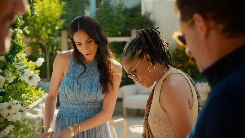 Le dernier épisode de la série-documentaire "With Love" de Meghan Markle, duchesse de Sussex, se termine par un brunch en famille à Montecito