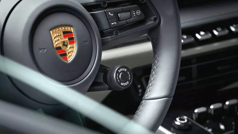 Porsche 911 are o noua generatie 10