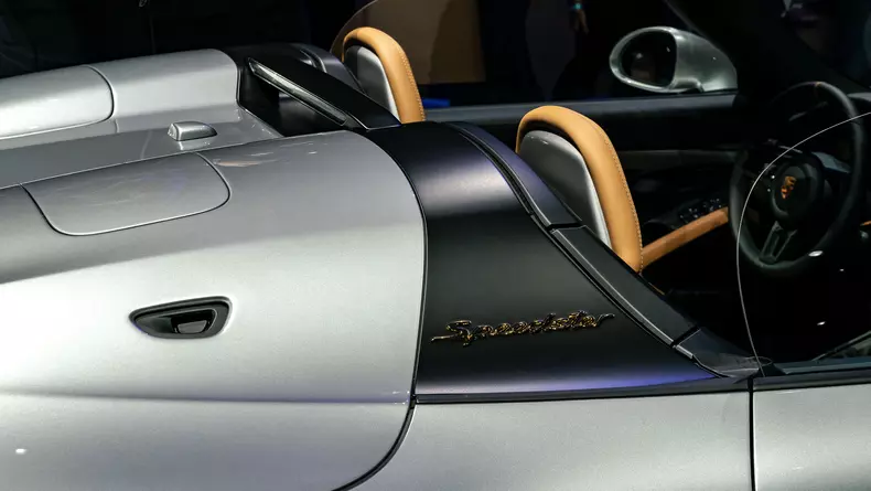 high_911_speedster_new_york_auto_show_2019_porsche_ag (2)