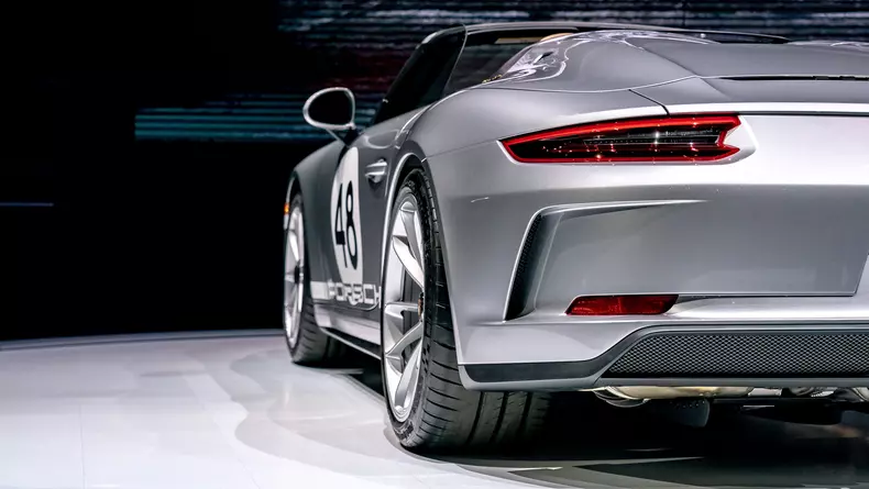 high_911_speedster_new_york_auto_show_2019_porsche_ag