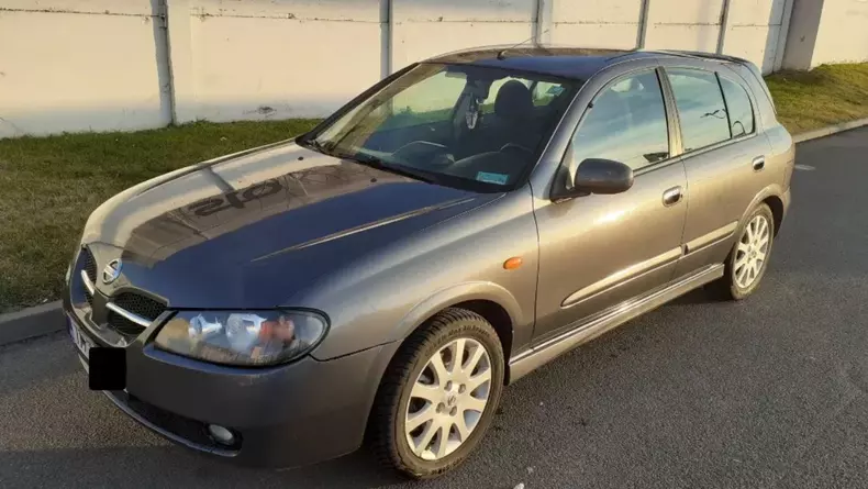 Nissan Almera second hand