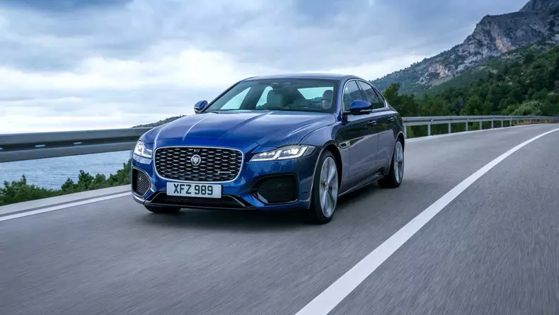 Jaguar XF facelift 9