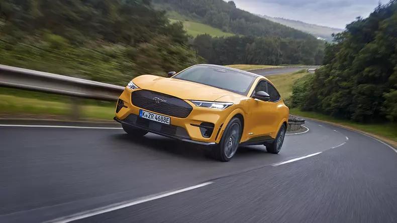 Ford Mustang Mach-e GT LPF 001