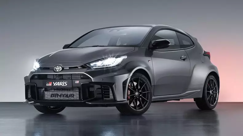 2024 Toyota GR Yaris_00