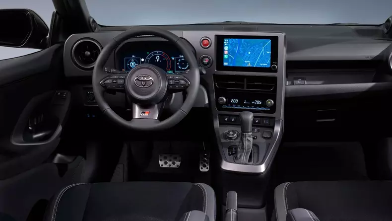 2024 Toyota GR Yaris_02