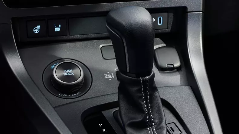 2024 Toyota GR Yaris_09