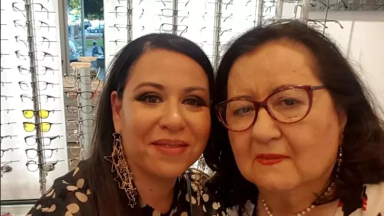 Mioara-Roman-a-ajuns-la-sapa-de-lemn-3