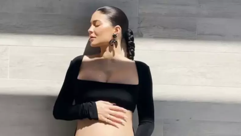 Kylie-Jenner-insarcinata-4