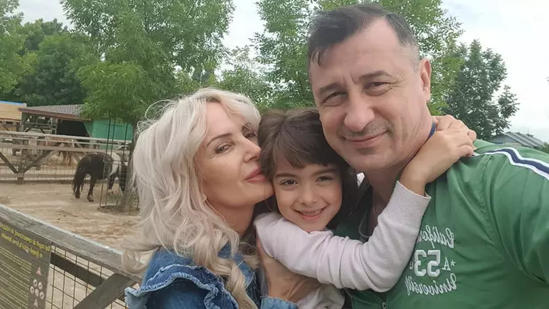 Daniela-Gyorfi-sarbatori-fara-fiica-ei.-Maria-a-plans-cu-lacrimi-amare-4