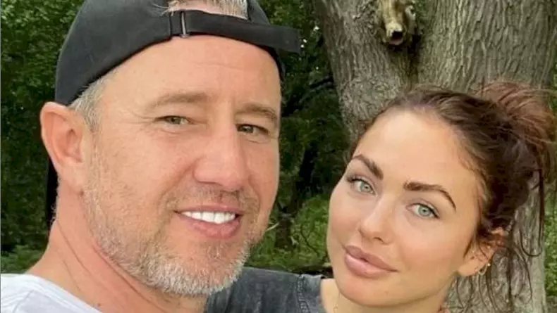 corina-bilcon-laurentiu-reghecamf-c-1260x709-2