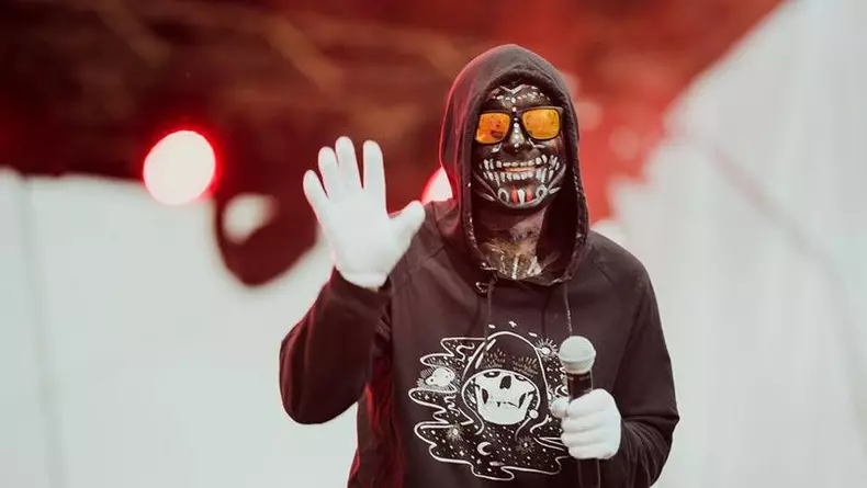 Carla’s Dreams cantaret