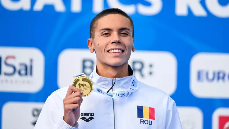 Roma, Italy. 15th Aug, 2022. POPOVICI David ROU ROMANIA Gold Medal 200m Freestyle Men Final Swimming Roma, 15/8/2022 Stadio del Nuoto XXVI LEN European Championships Roma 2022 Photo Andrea Staccioli/Deepbluemedia/Insidefoto Credit: Insidefoto di andrea st