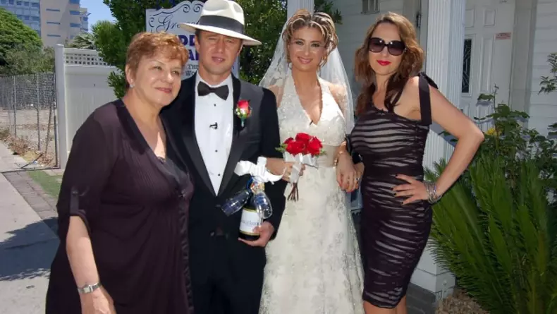 ionela-prodan-reghe-anamaria