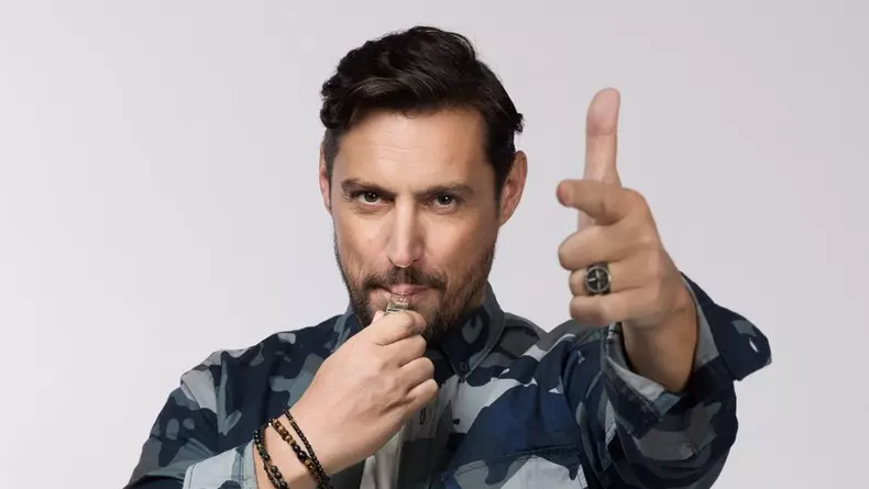 e48c3c21-a354-4efd-b6ed-0178e00e0d7d