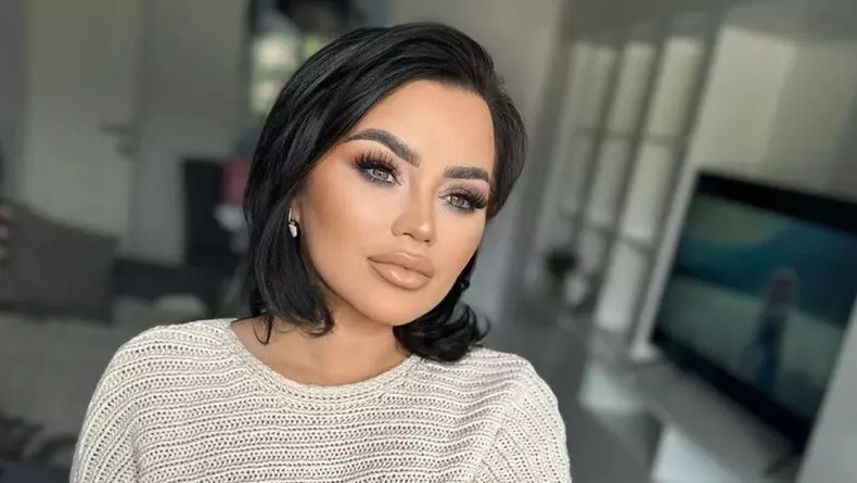 b2394d73-389e-4d20-acf8-ad30fd8c5a86