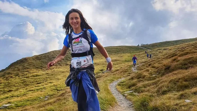 femeia-sfasiata-de-caini-Lacul-Morii-