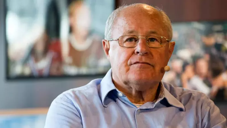 Rinus-Israel-intro