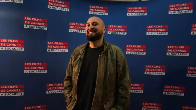 cine-e-actorul-suspectat-de-diicot-ca-ar-fi-unul-dintre-liderii-retelei-de-droguri-de-la-clubul-the-buddhist-s-au-gasit-sacose-cu-bani-1049391