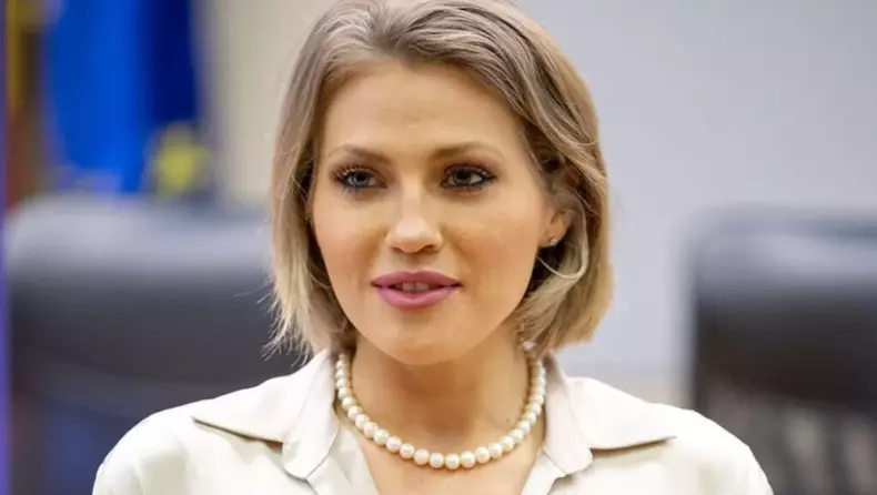 mirela-vaida-scaled-e1698336596940-1024x578-1
