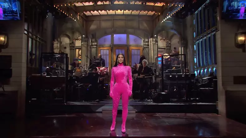 Kim Kardashian to host US comedy sketch show  Saturday Night Live