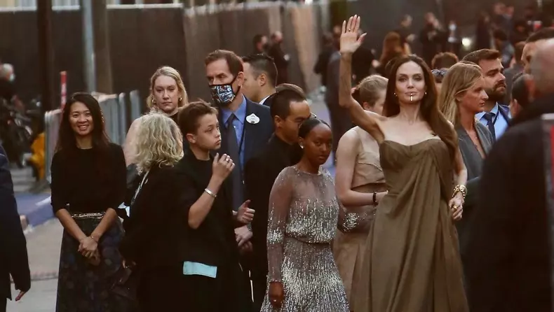 Angelina Jolie arrives at the "Externals" premiere with family