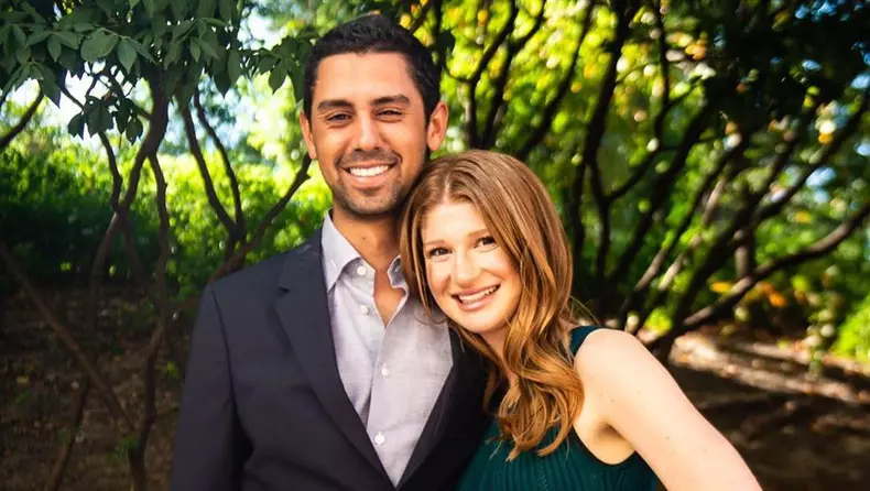 LF30-JAN-Jennifer-Gates-engaged