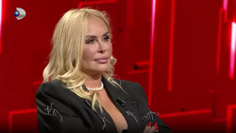 vica blochina operatii estetice