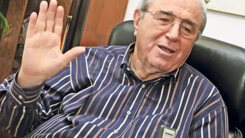 Viorel Păunescu8