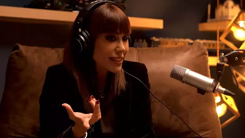 denise-rifai-in-podcastul-vin-de-o-poveste-al-lui-radu-tibulca