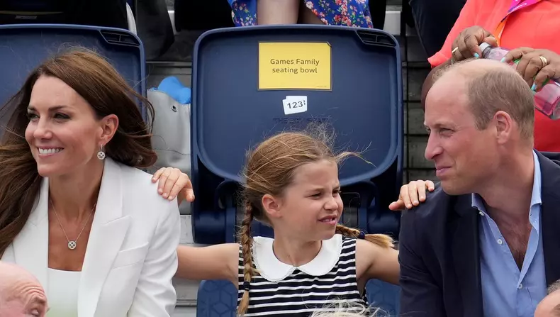 Prințul William și Prințesa Charlotte, moment adorabil tată – fiică. Imaginile au devenit virale