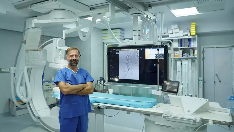 Dr. Rareș Nechifor