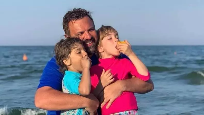 horia-brenciu-a-i-plinit-47-de-ani-ce-cadou-emotionant-i-au-facut-copiii-lui_2_size20