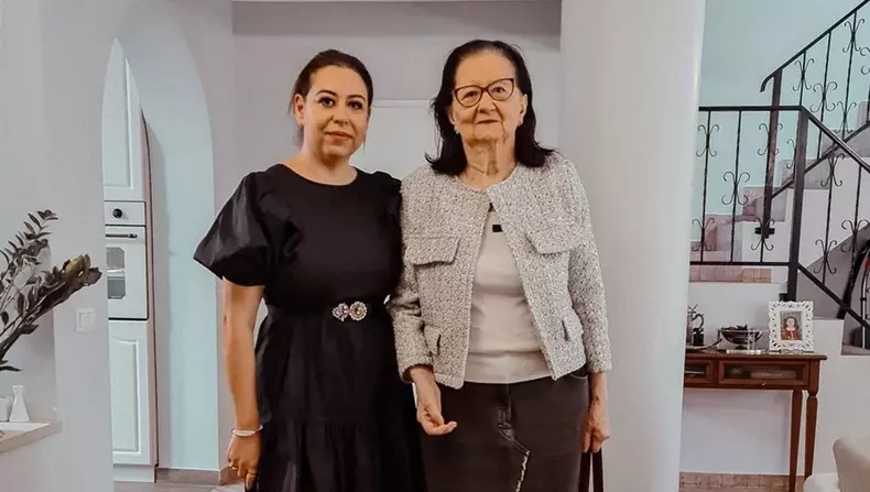 Oana-Roman-si-mama-ei-Mioara-Roman-1